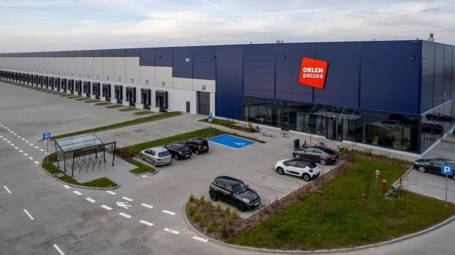 Комплектувальник ID Logistics: Wola Bykowska (біля Лодзі) - ID Logistics Orlen Hub в Wola Bykowska 37, 97-306 Wola Bykowska (40 км від Лодзі)